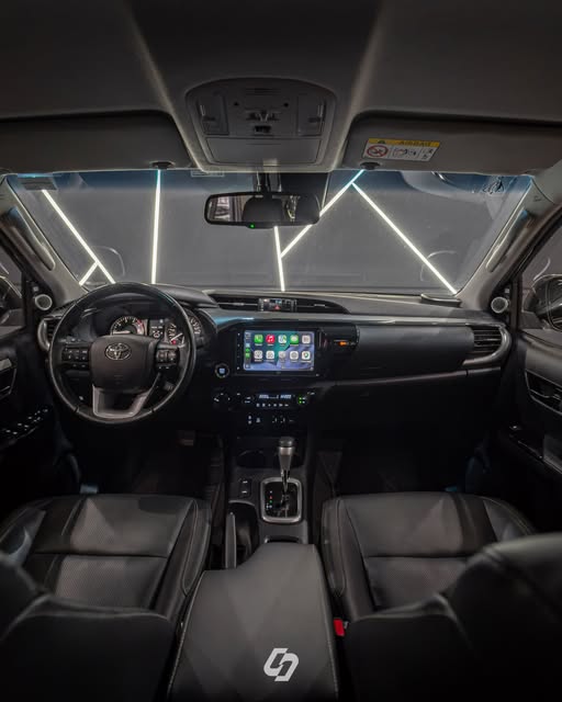 TOYOTA HILUX SRX PLUS - Imagem 16