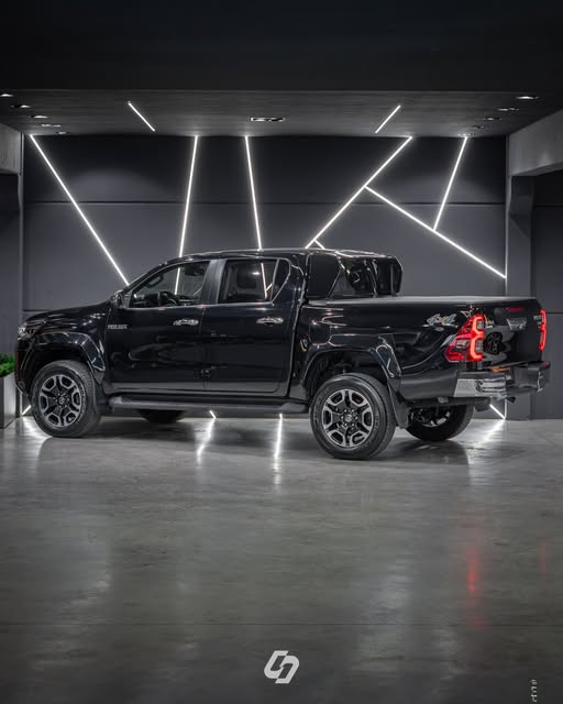 TOYOTA HILUX SRX PLUS - Imagem 3