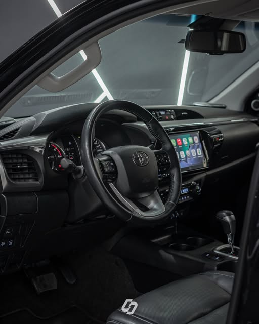 TOYOTA HILUX SRX PLUS - Imagem 4