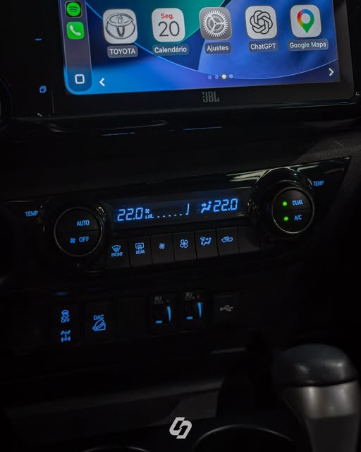 TOYOTA HILUX SRX PLUS - Imagem 8