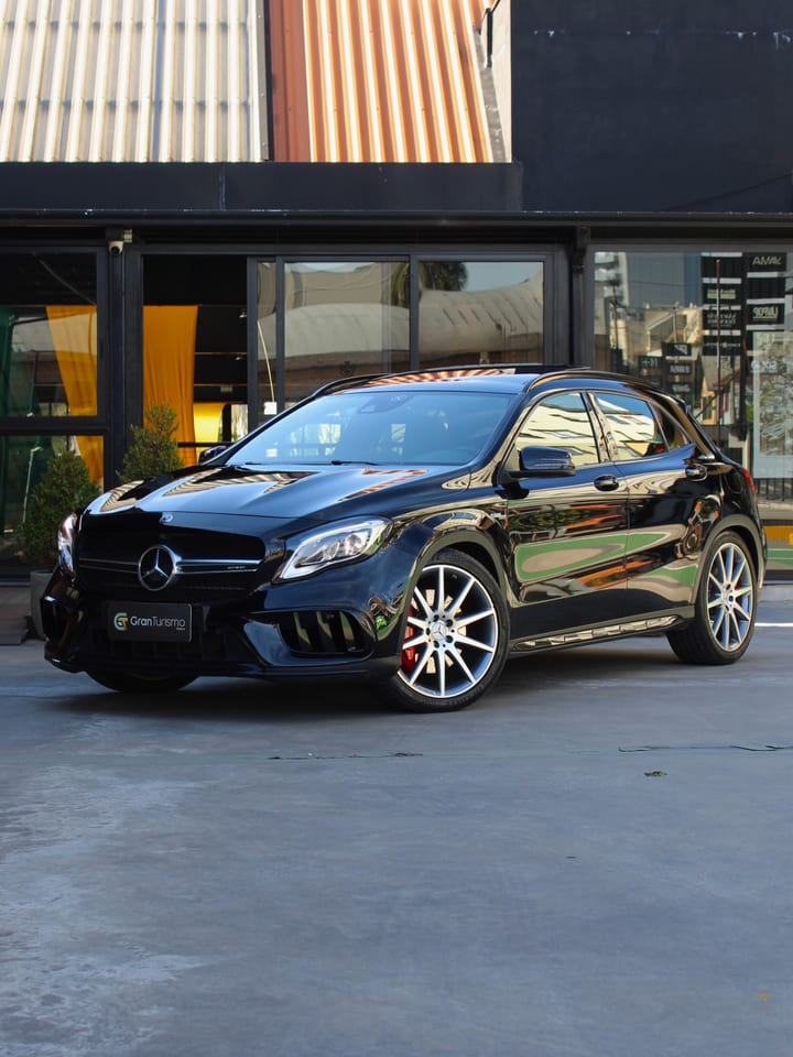 MERCEDES-BENZ GLA 45 AMG