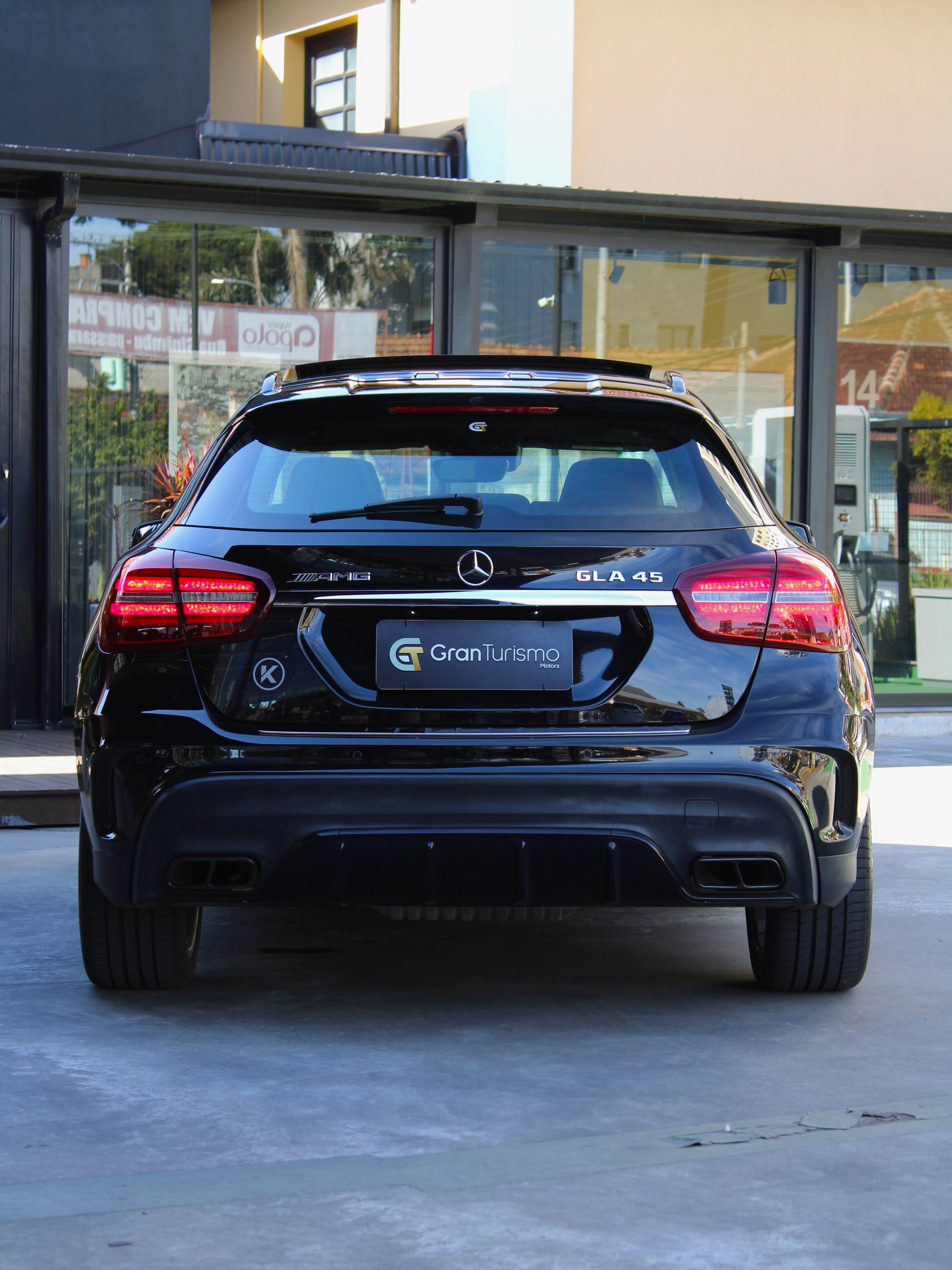 MERCEDES-BENZ GLA 45 AMG - Imagem 3