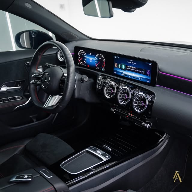 MERCEDES-BENZ A200 AMG LINE - Imagem 6