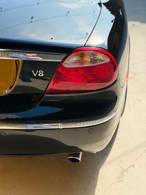 JAGUAR S-TYPE V8 - Imagem 13