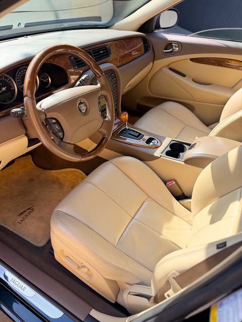 JAGUAR S-TYPE V8 - Imagem 5