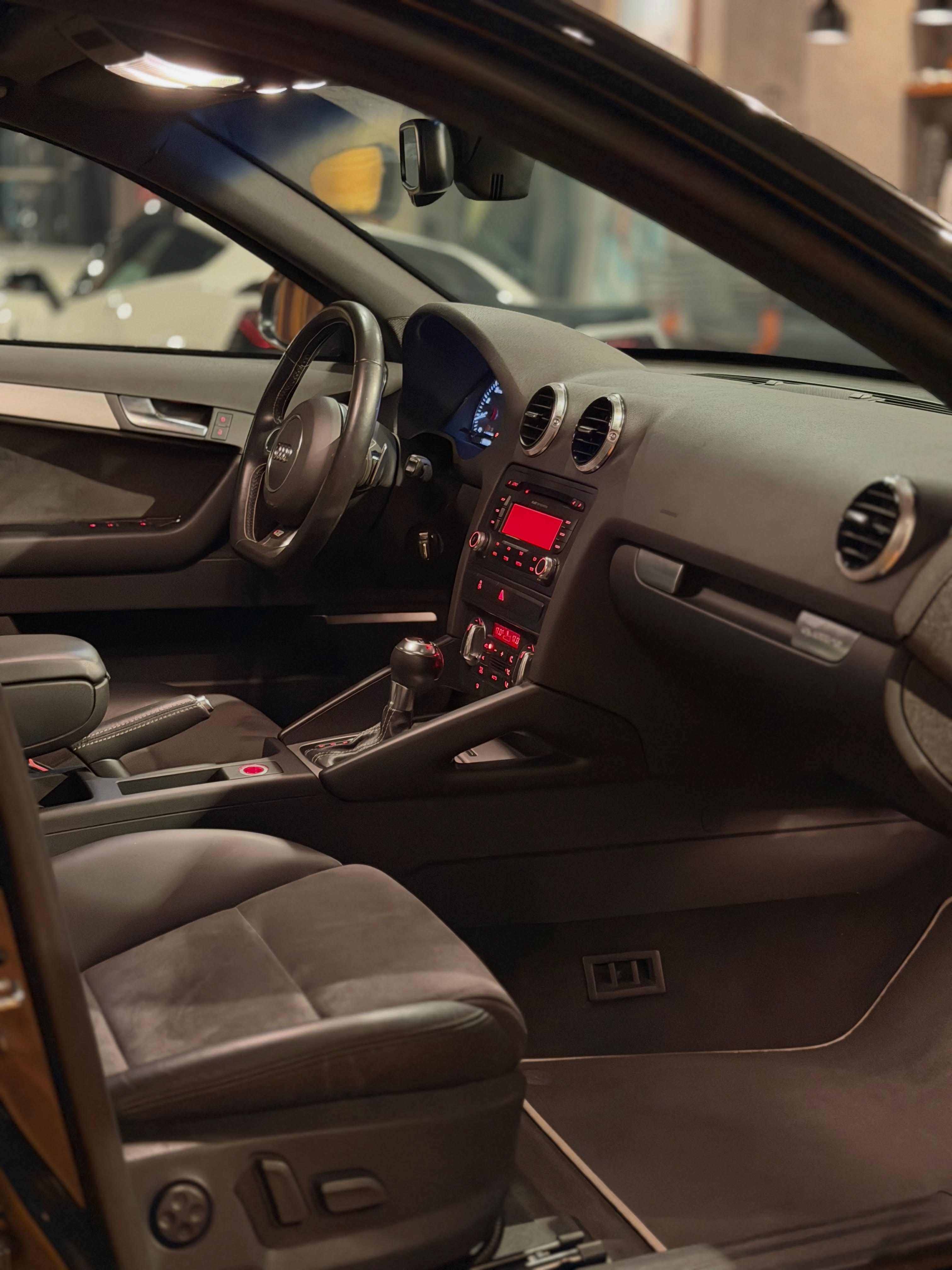 AUDI S3 SPORTBACK - Imagem 16