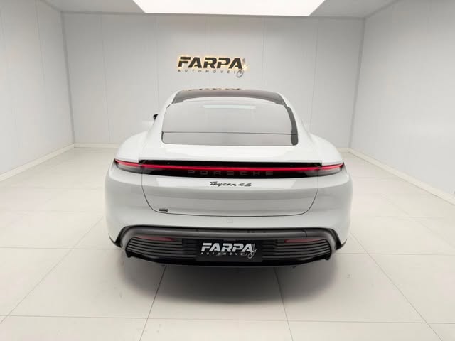 PORSCHE TAYCAN 4S - Imagem 5