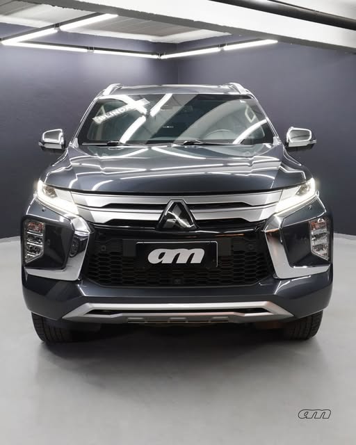 MITSUBISHI PAJERO SPORT HPE-S - Imagem 1