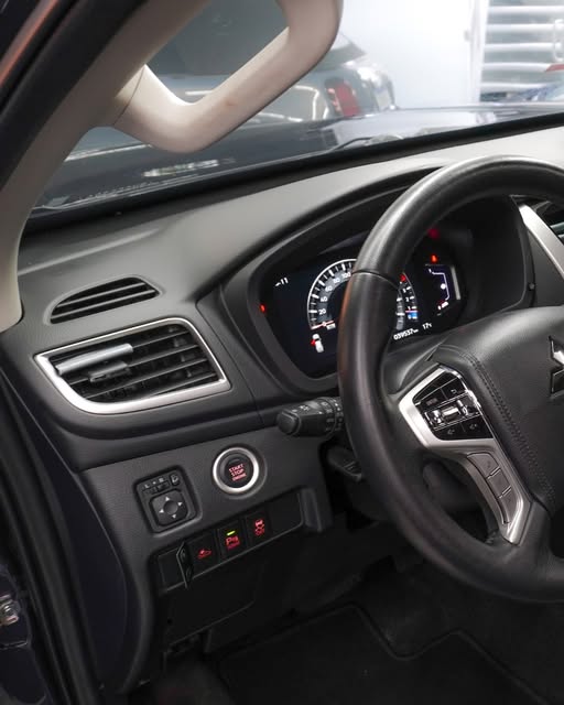 MITSUBISHI PAJERO SPORT HPE-S - Imagem 4