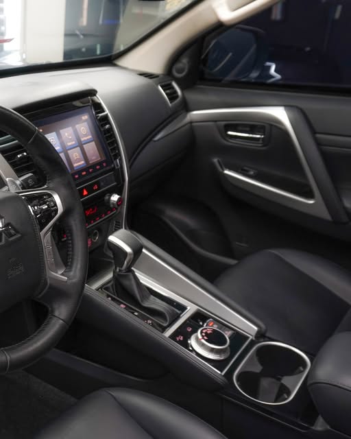 MITSUBISHI PAJERO SPORT HPE-S - Imagem 5
