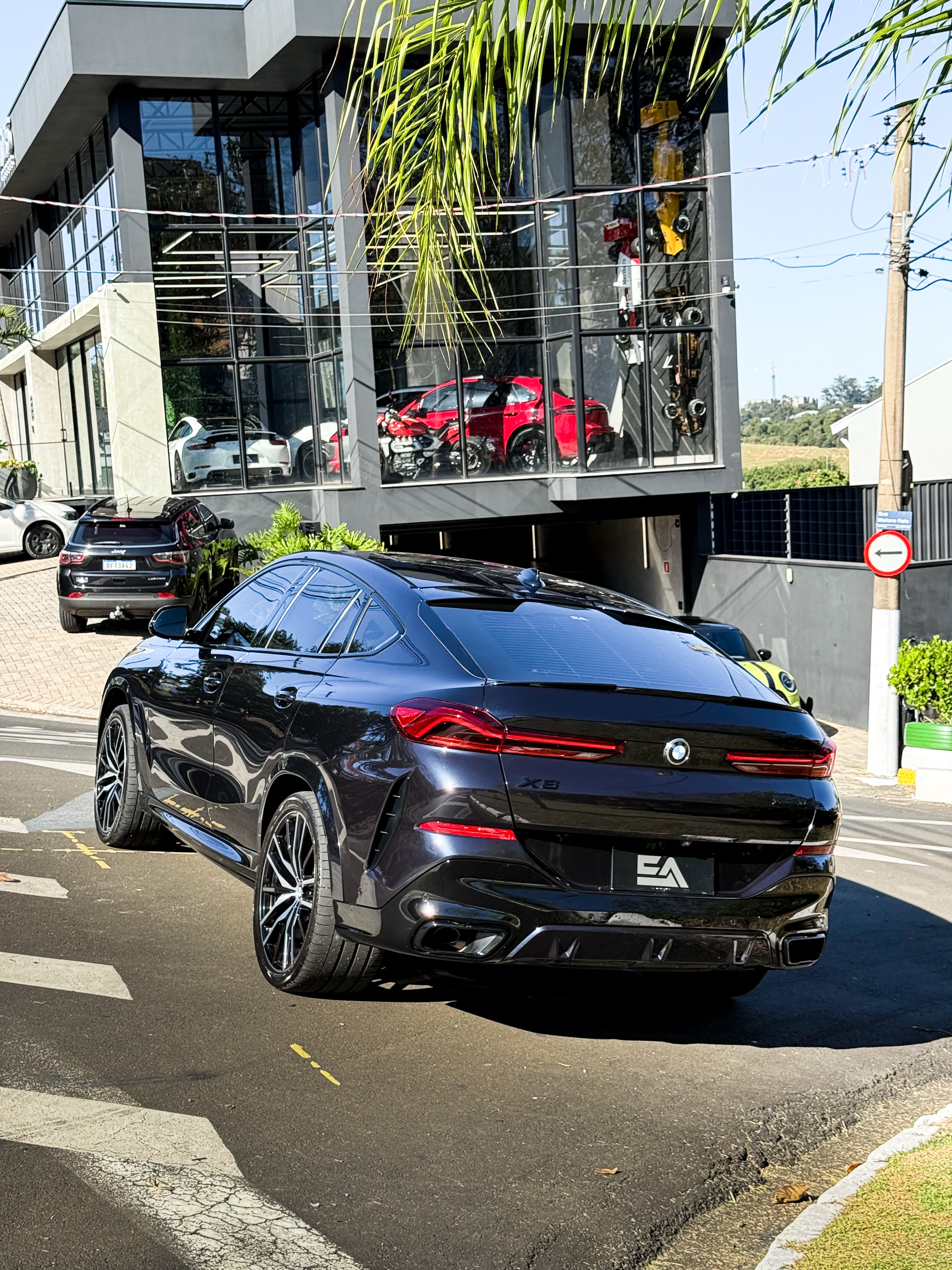 BMW X6 M SPORT - Imagem 12