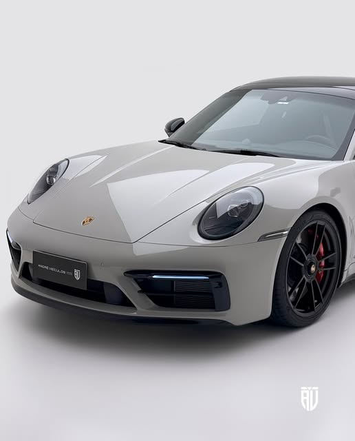 PORSCHE 911 CARRERA GTS - Imagem 3