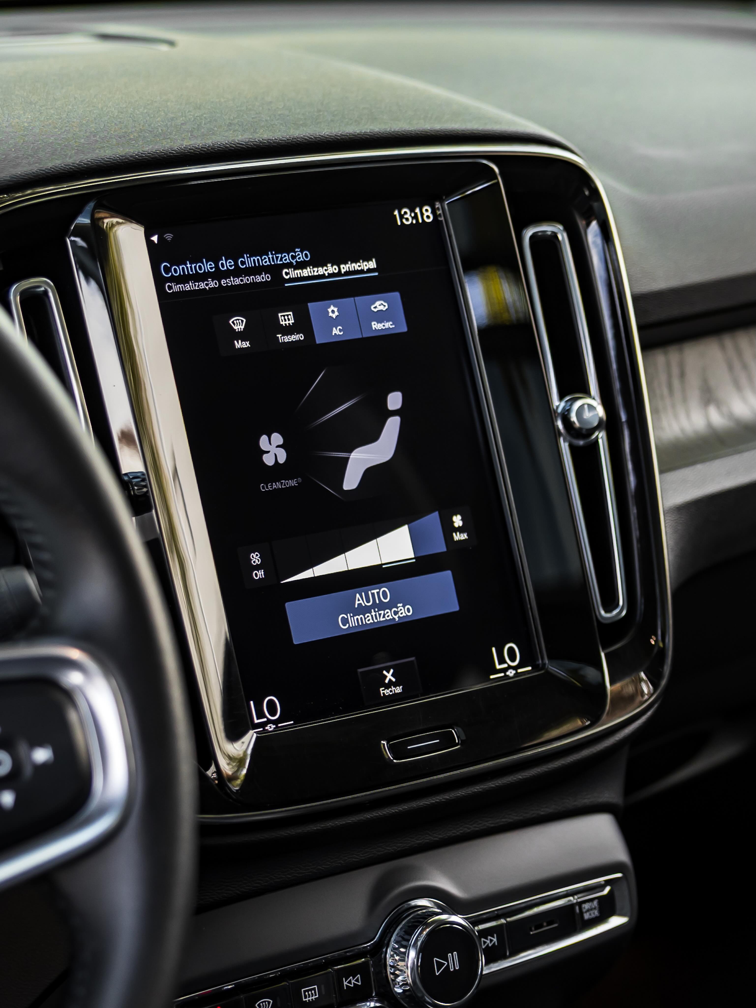 VOLVO XC40 T4 INSCRIPTION - Imagem 7