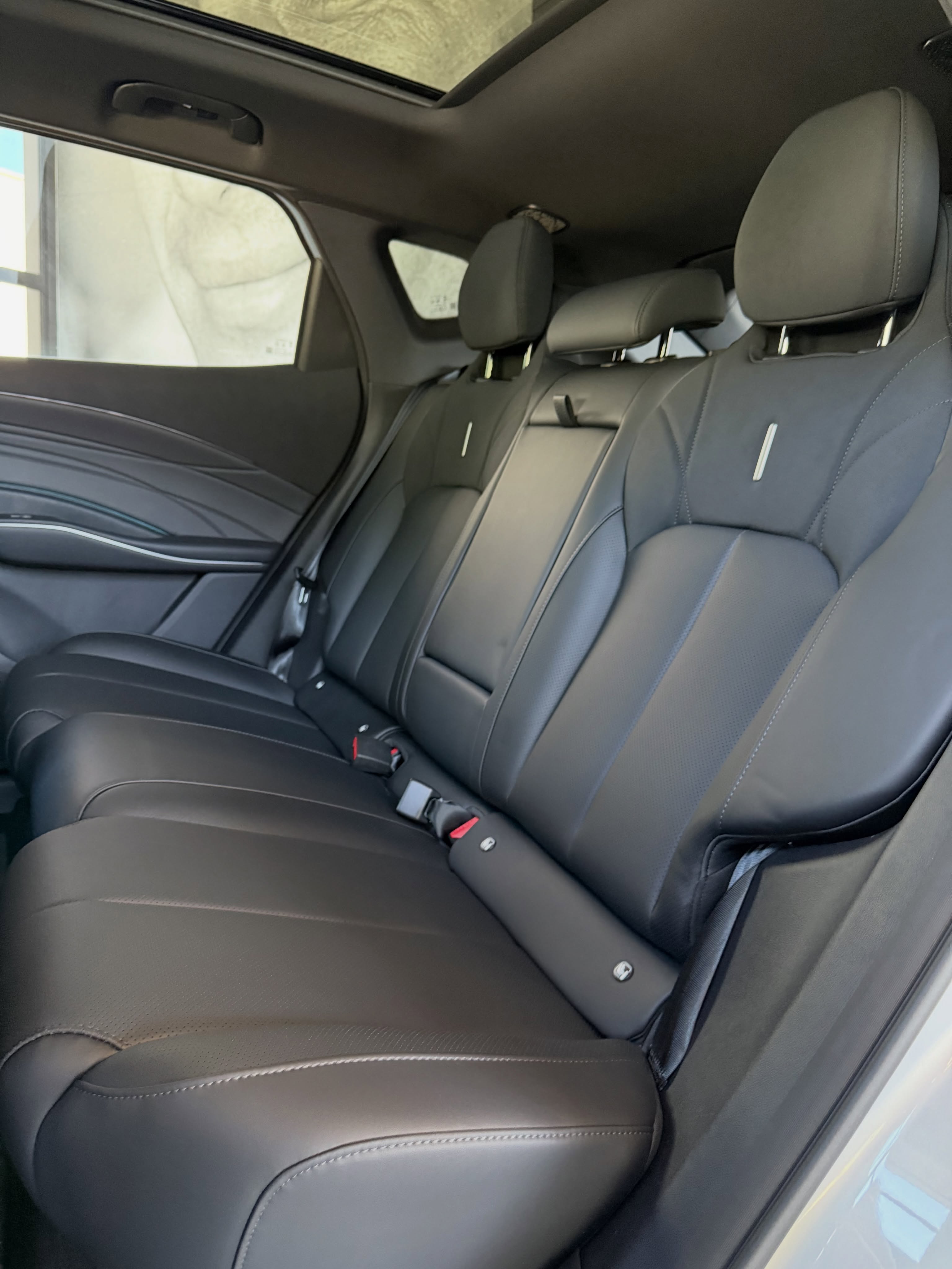 OMODA 7 PRESTIGE DHT - Imagem 15