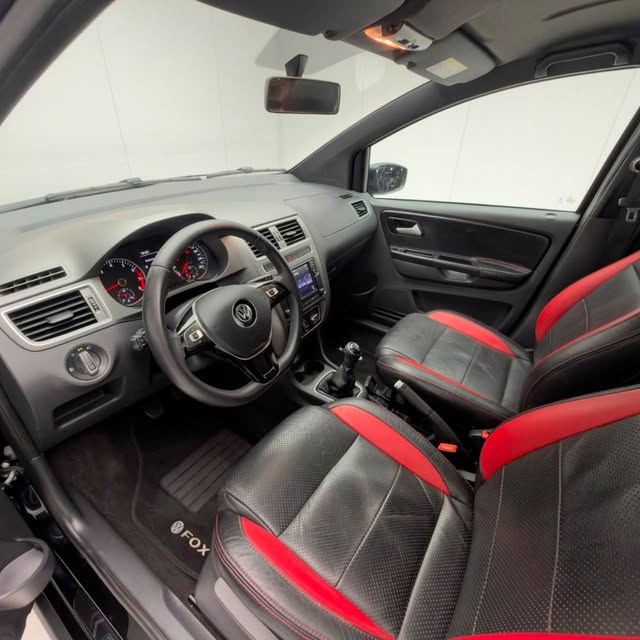 VOLKSWAGEN FOX XTREME 1.6 FLEX 8V 5P - Imagem 9