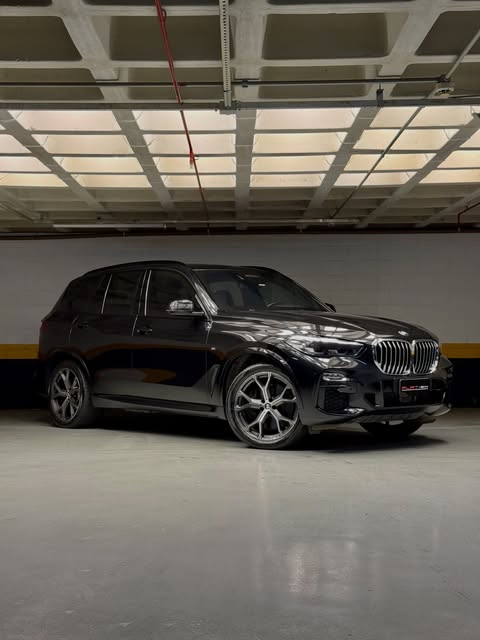 BMW X5 XDRIVE45E M SPORT - Imagem 1