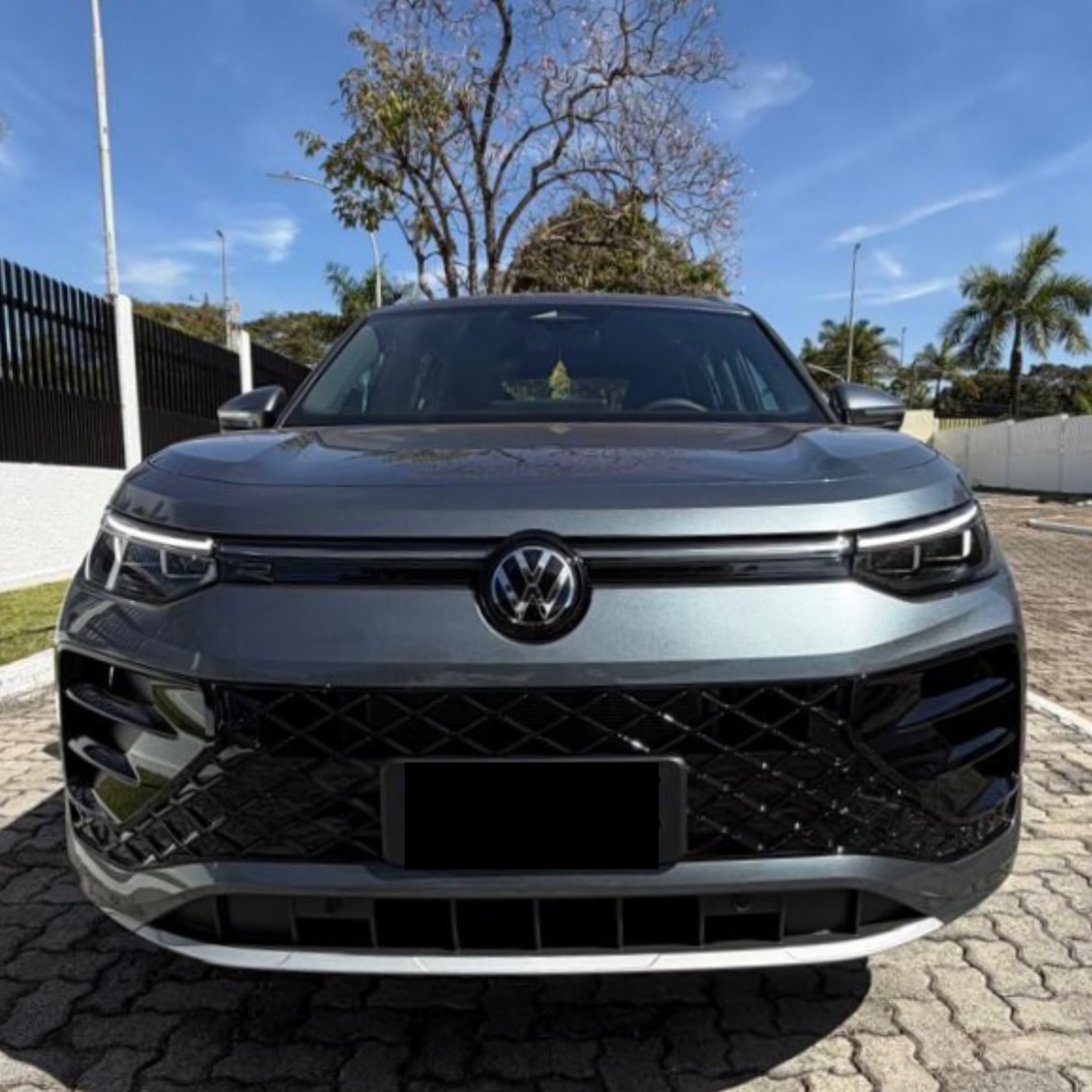 VOLKSWAGEN TIGUAN R-LINE - Imagem 13