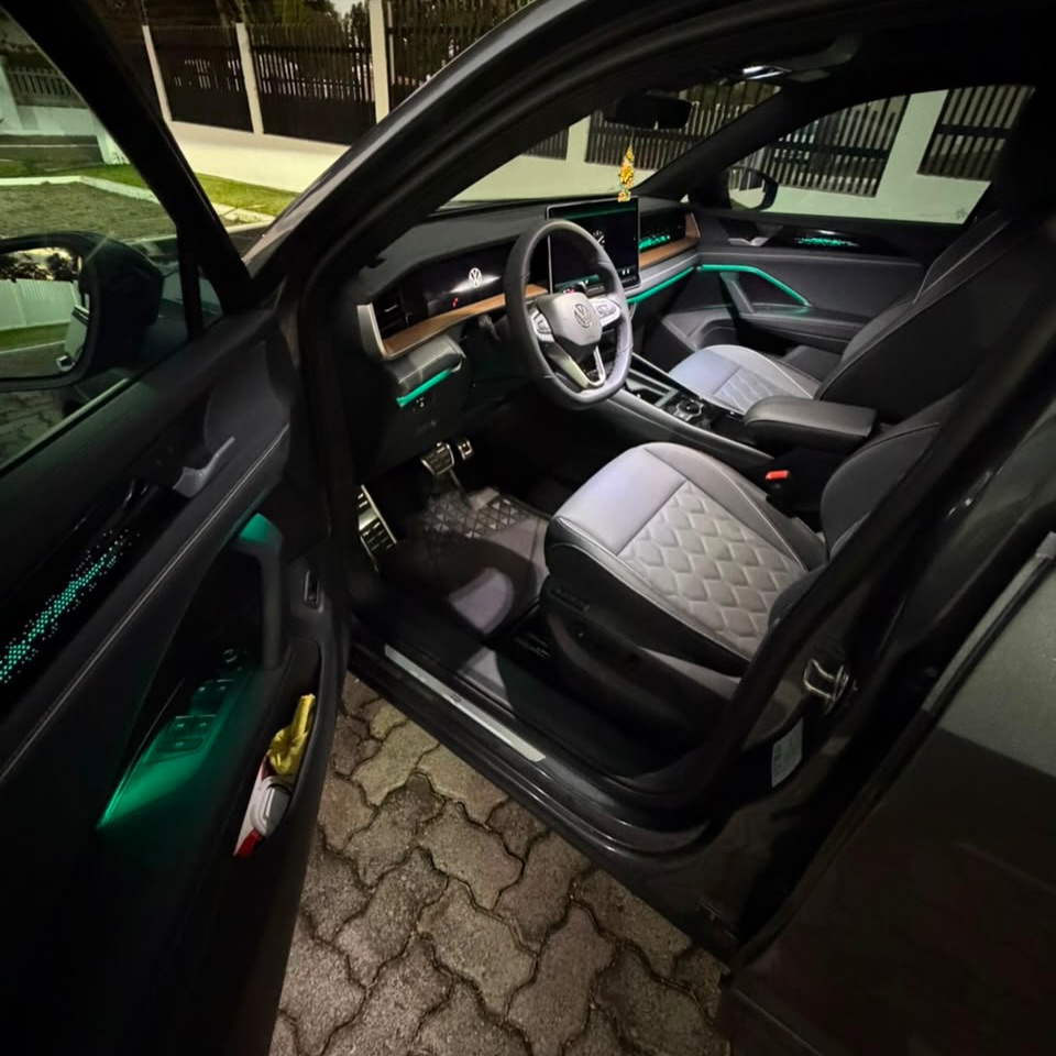 VOLKSWAGEN TIGUAN R-LINE - Imagem 10