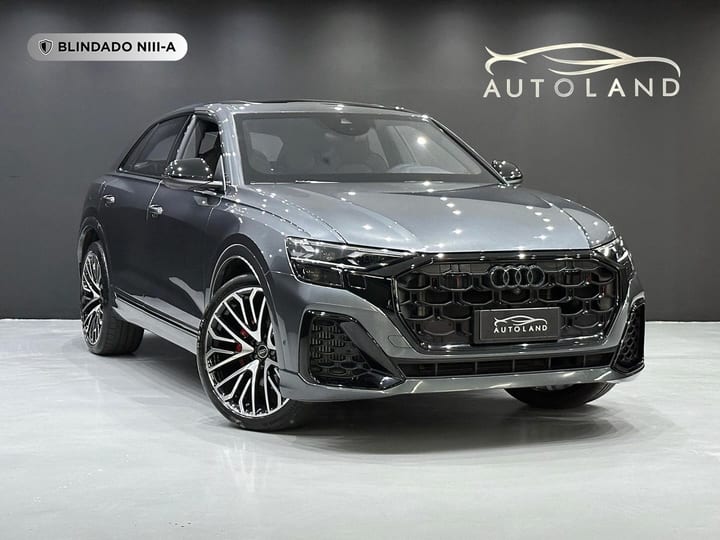AUDI Q8 3.0 TFSI GASOLINA PERFORMANCE BLACK QUATTRO TIPTRONIC BLINDADO
