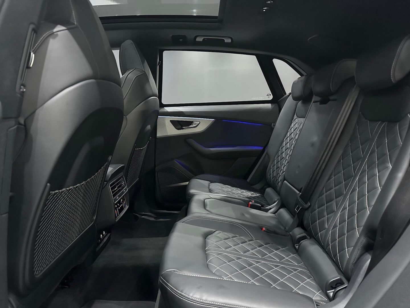 AUDI Q8 3.0 TFSI GASOLINA PERFORMANCE BLACK QUATTRO TIPTRONIC BLINDADO - Imagem 8