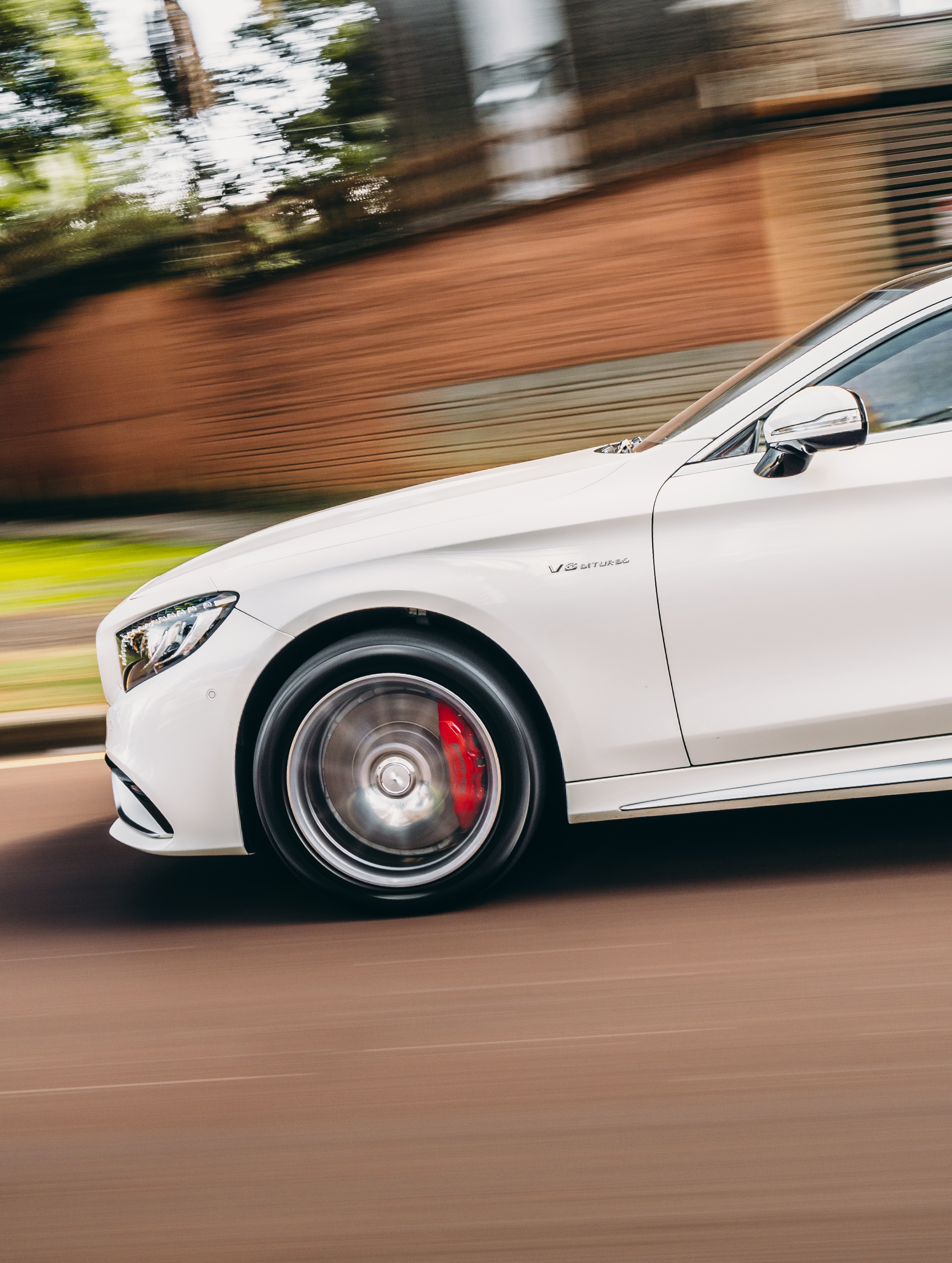 MERCEDES-BENZ S 63 AMG COUPE - Imagem 3