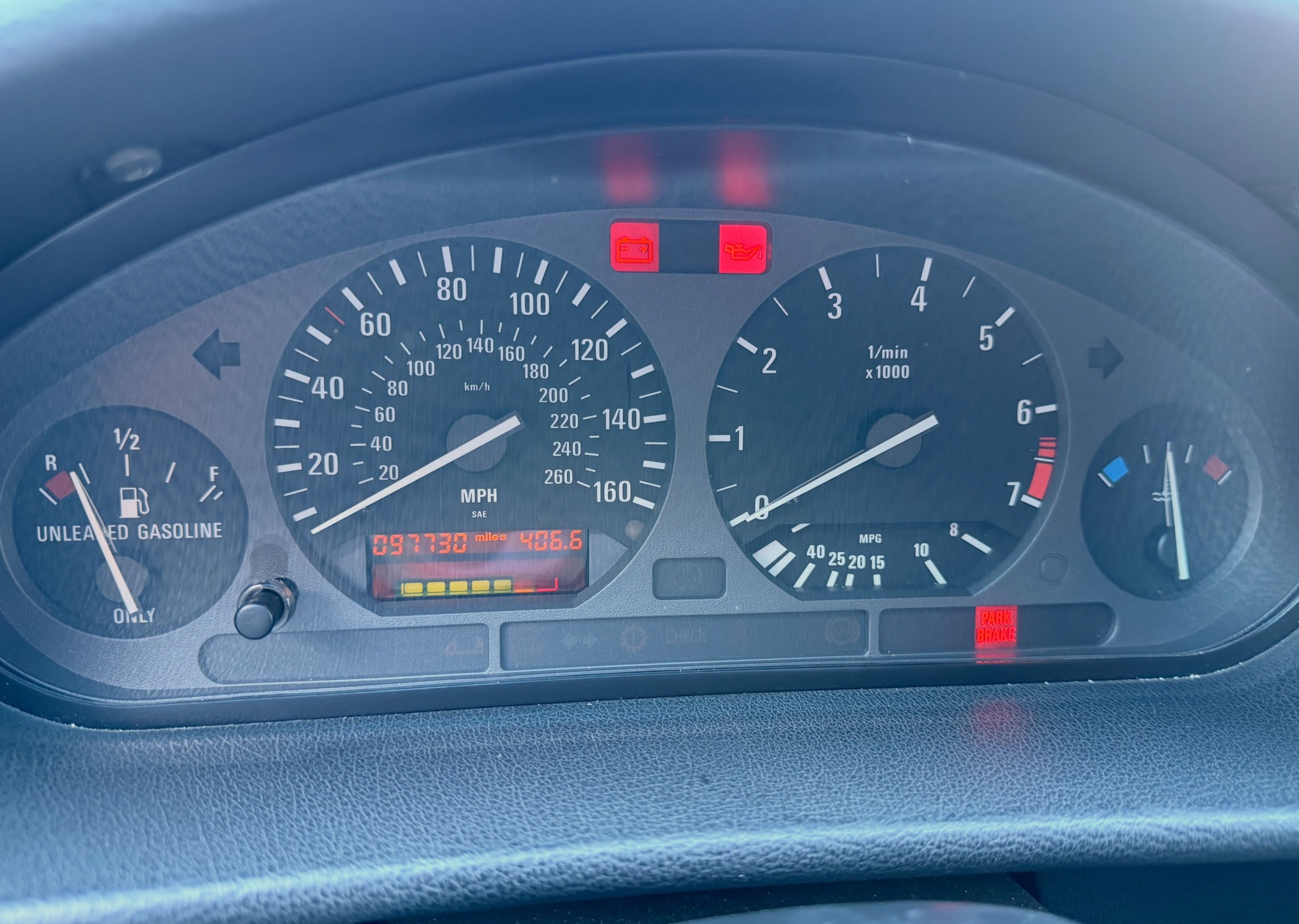 BMW 325I - Imagem 15
