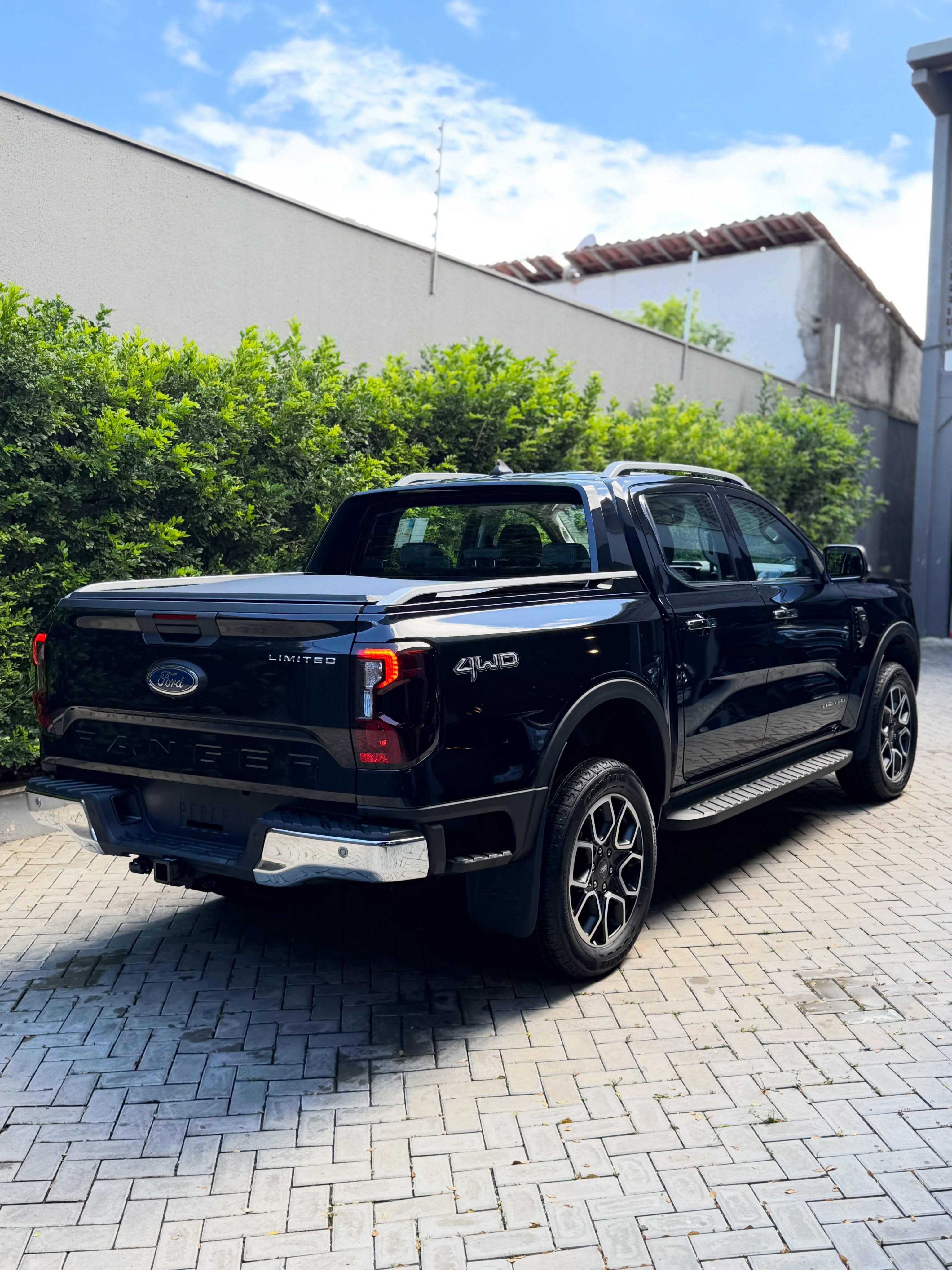 FORD RANGER LIMITED PLUS - Imagem 3