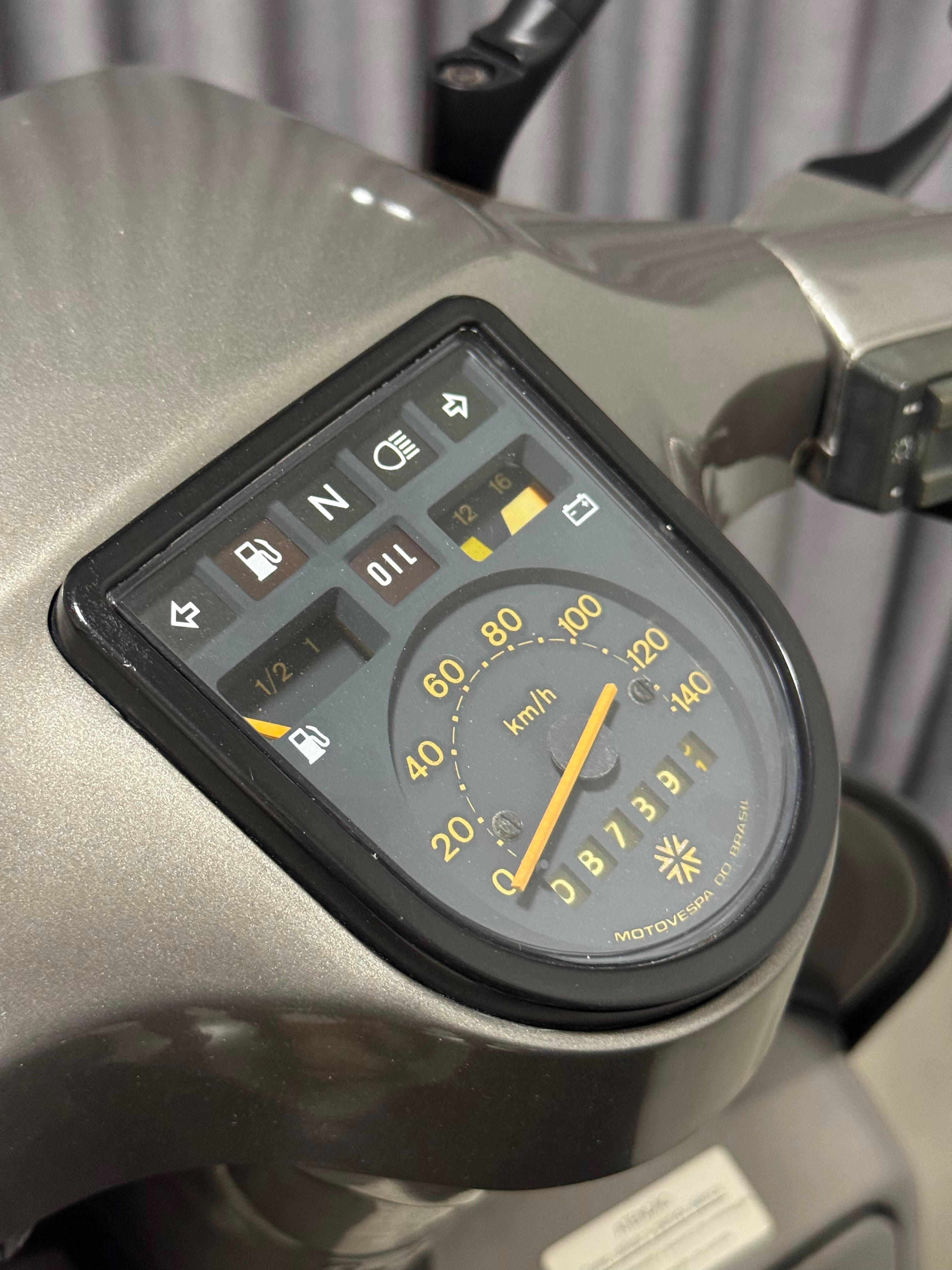 PIAGGIO VESPA PX 200 ELESTART - Imagem 5