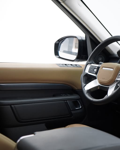 LAND ROVER DISCOVERY METROPOLITAN EDITION - Imagem 4