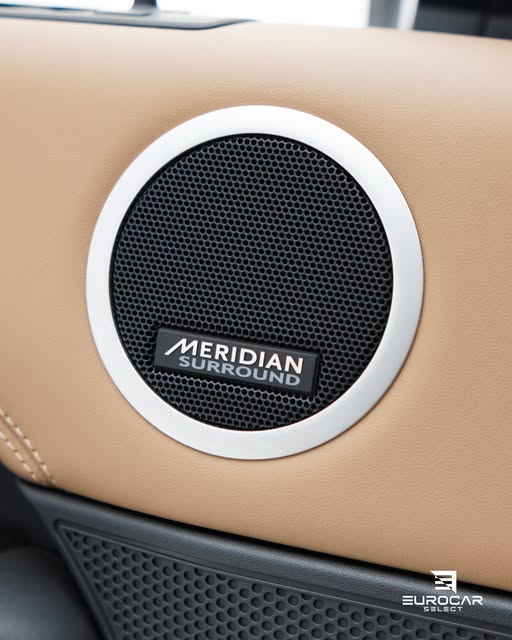 LAND ROVER DISCOVERY METROPOLITAN EDITION - Imagem 7