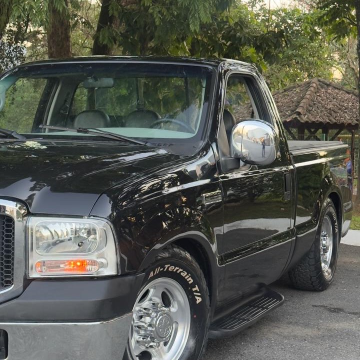 FORD F-250 XLT-L - Imagem 4