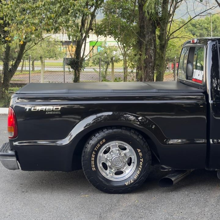 FORD F-250 XLT-L - Imagem 7