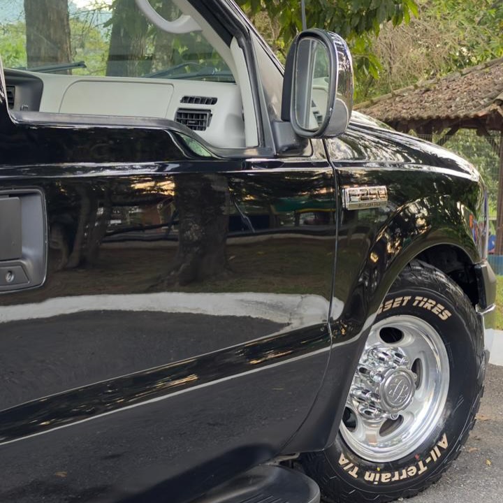 FORD F-250 XLT-L - Imagem 9