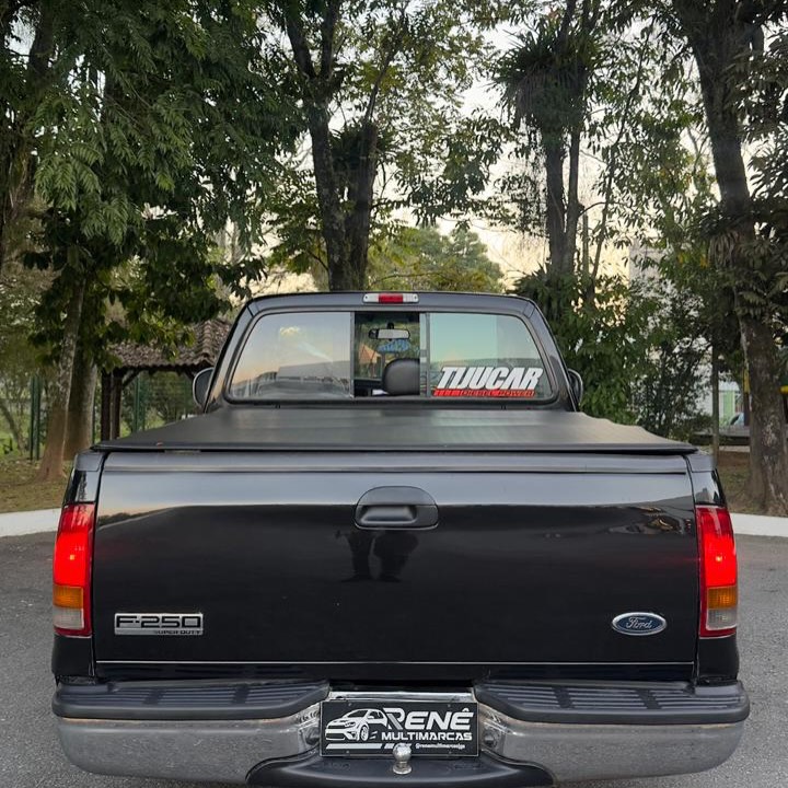 FORD F-250 XLT-L - Imagem 10