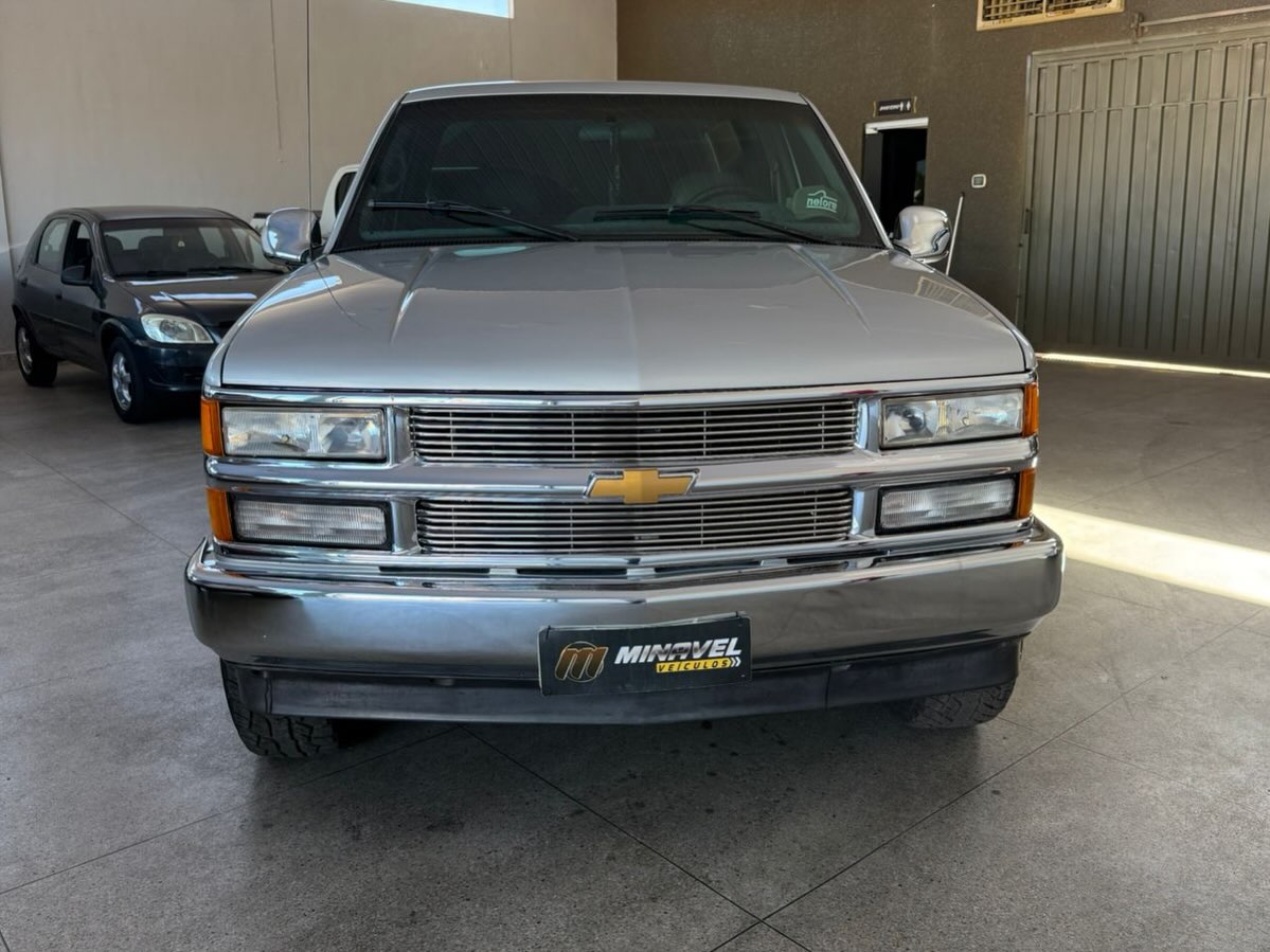 CHEVROLET SILVERADO - Imagem 3