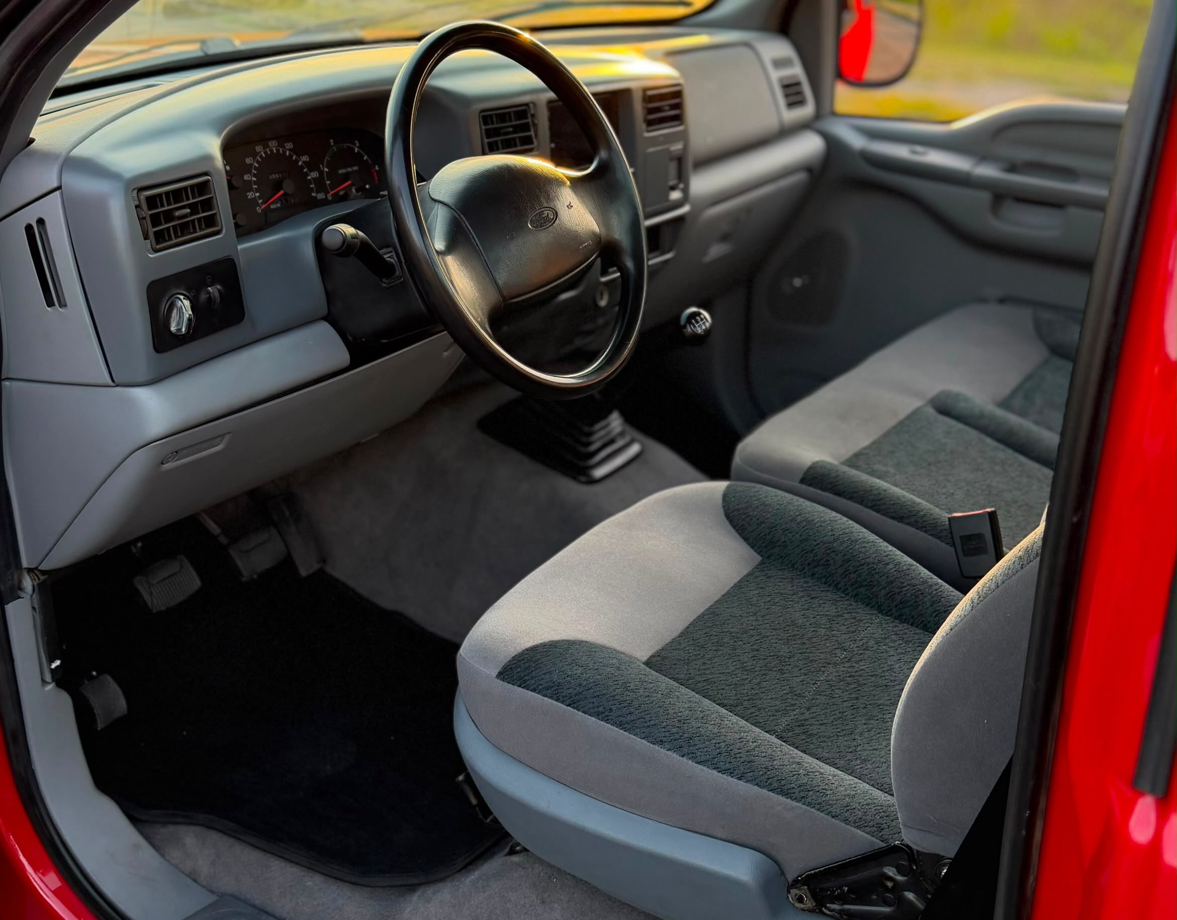 FORD F-250 XL-L - Imagem 9