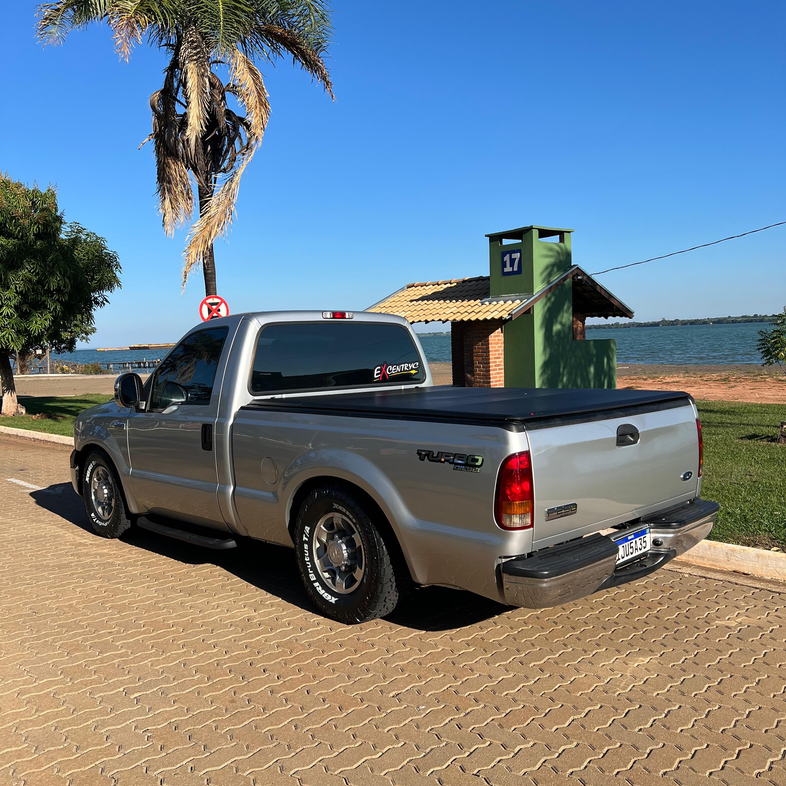FORD F-250 XL-L - Imagem 4