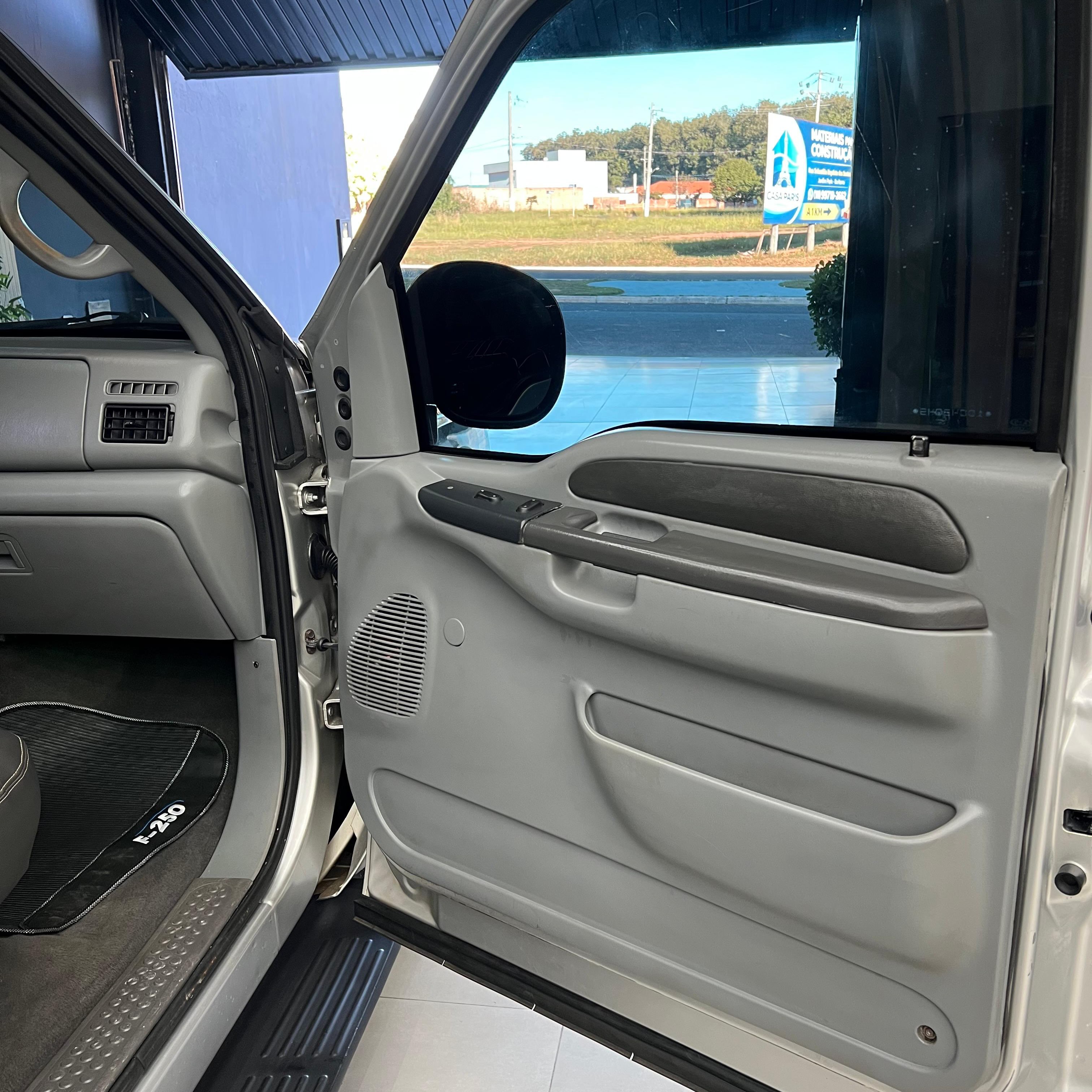 FORD F-250 XL-L - Imagem 6