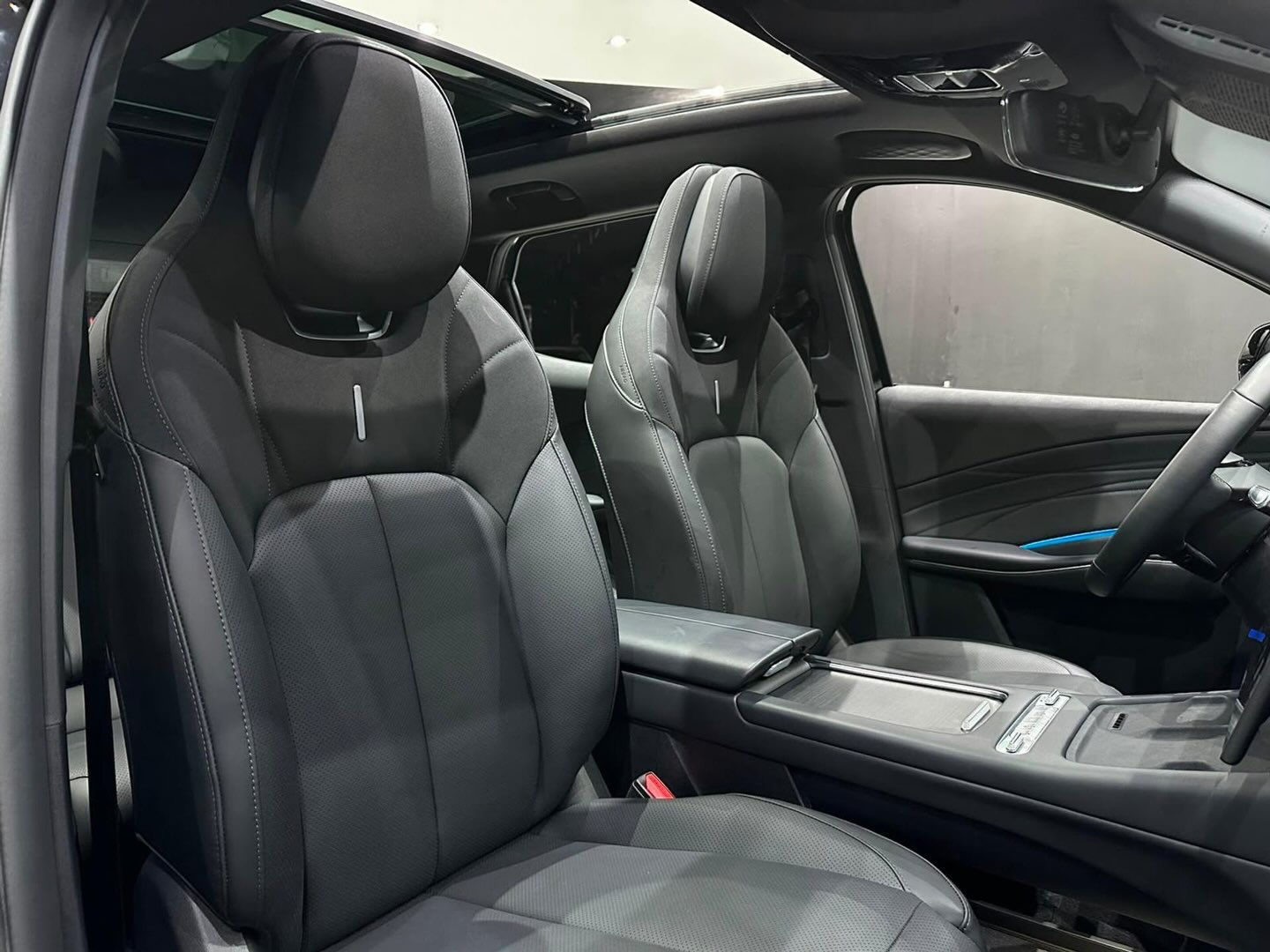 OMODA 7 1.5 TGDI PHEV PRESTIGE DHT - Imagem 8