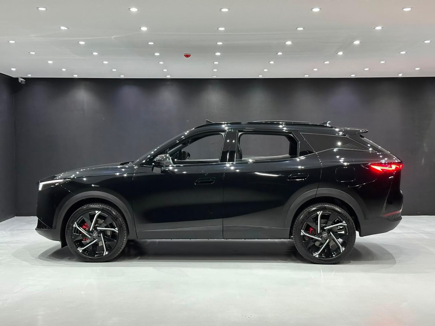OMODA 7 1.5 TGDI PHEV PRESTIGE DHT - Imagem 10