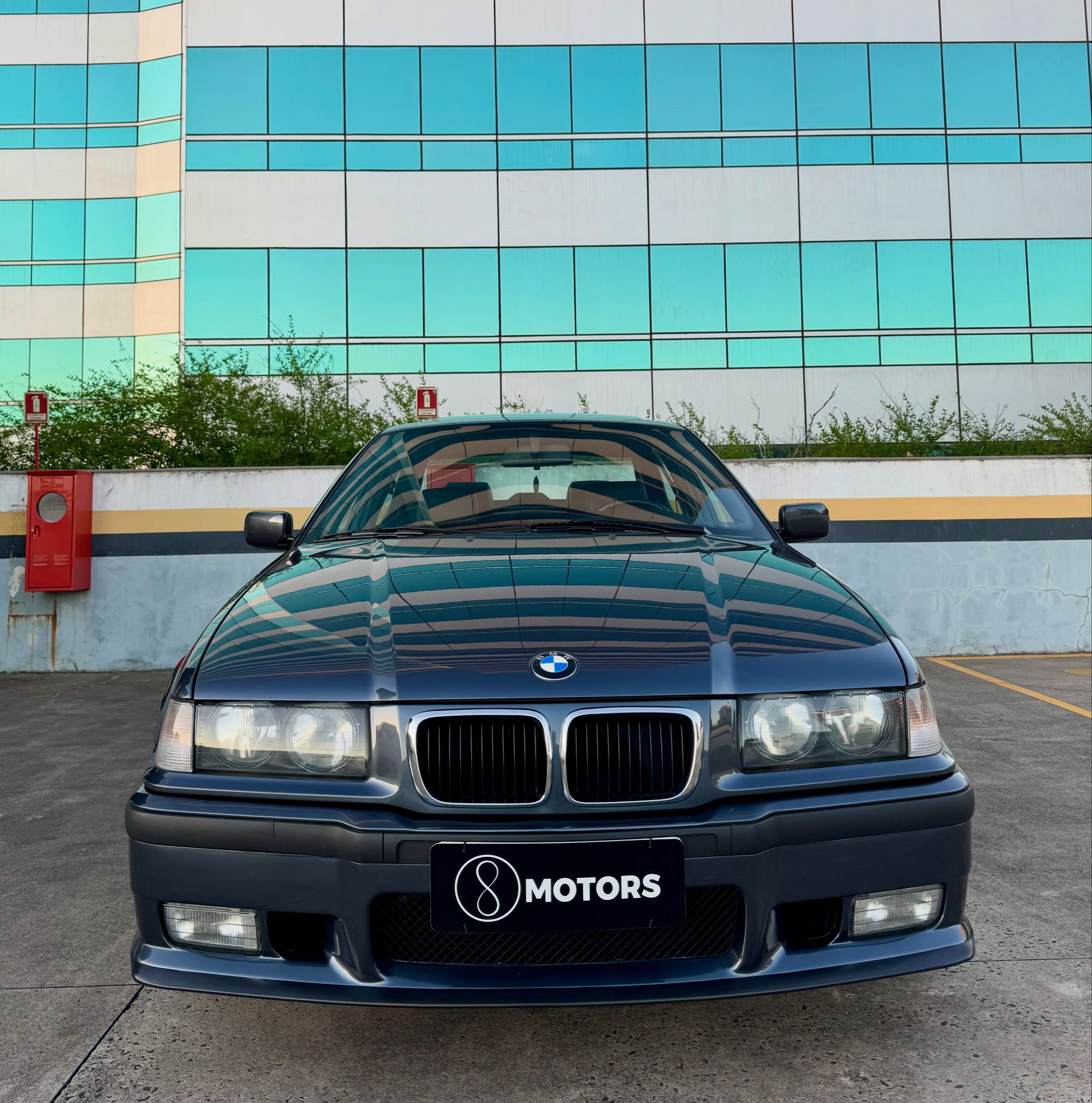 BMW 328I - Imagem 2