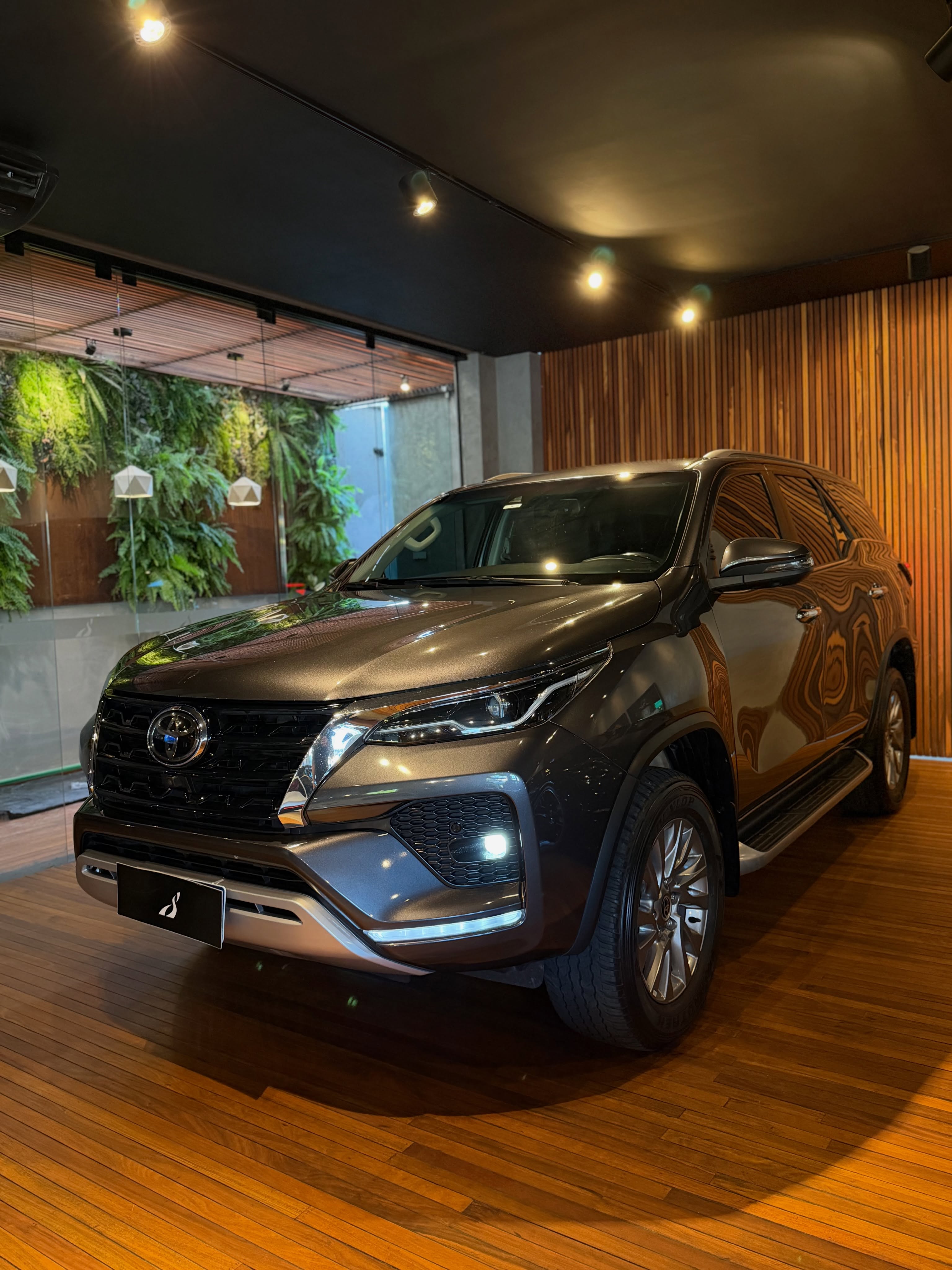 TOYOTA HILUX SW4 SRX - Imagem 2