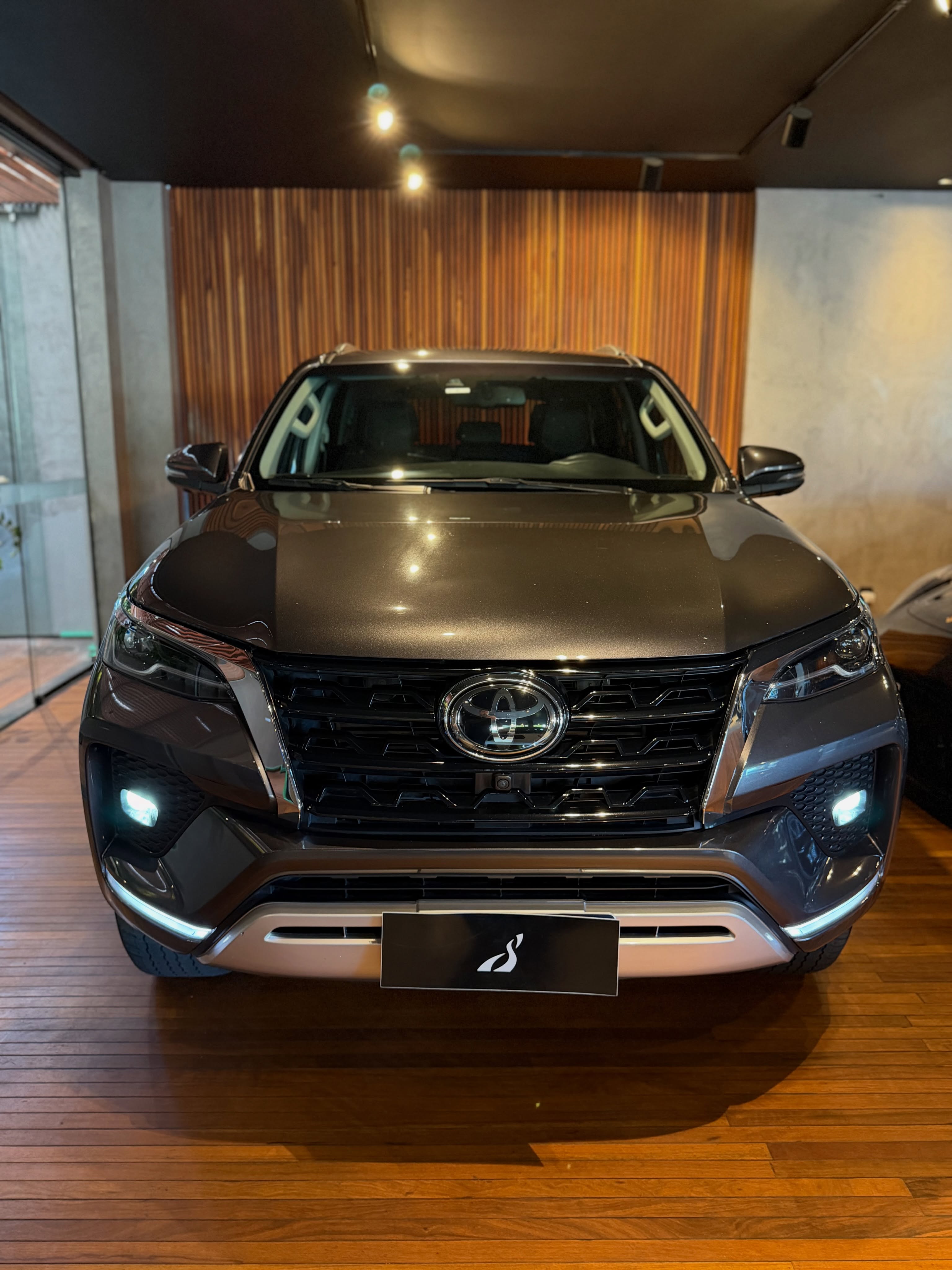 TOYOTA HILUX SW4 SRX - Imagem 12