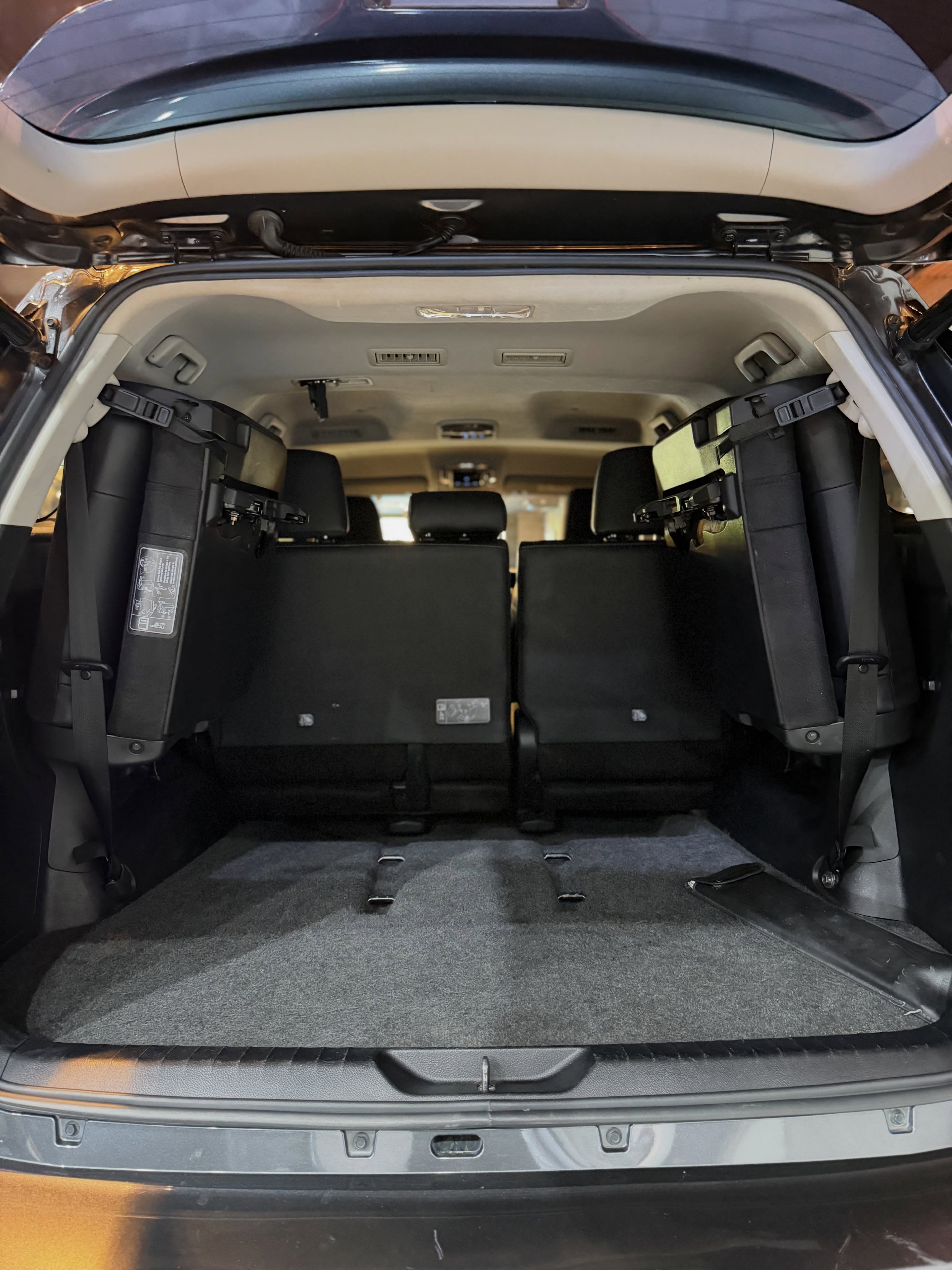 TOYOTA HILUX SW4 SRX - Imagem 6