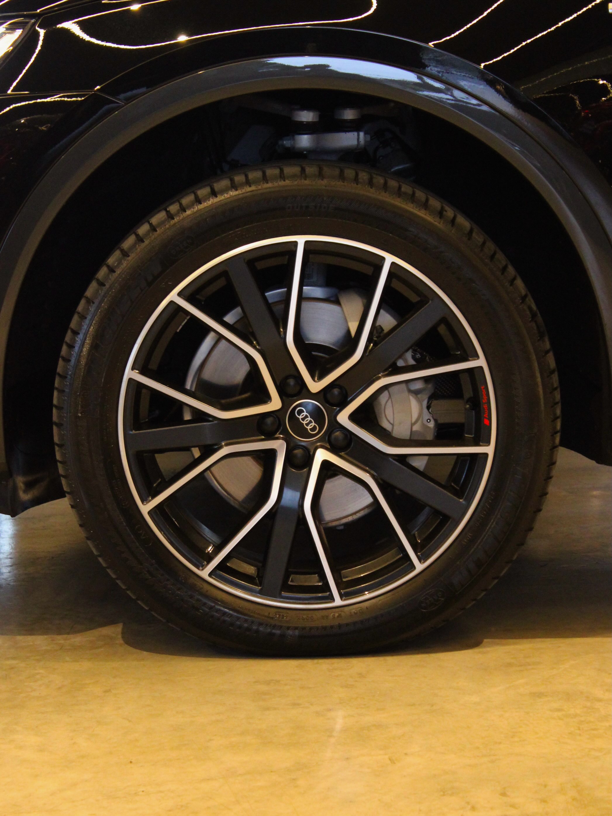 AUDI Q5 SLINE BLACK - Imagem 9