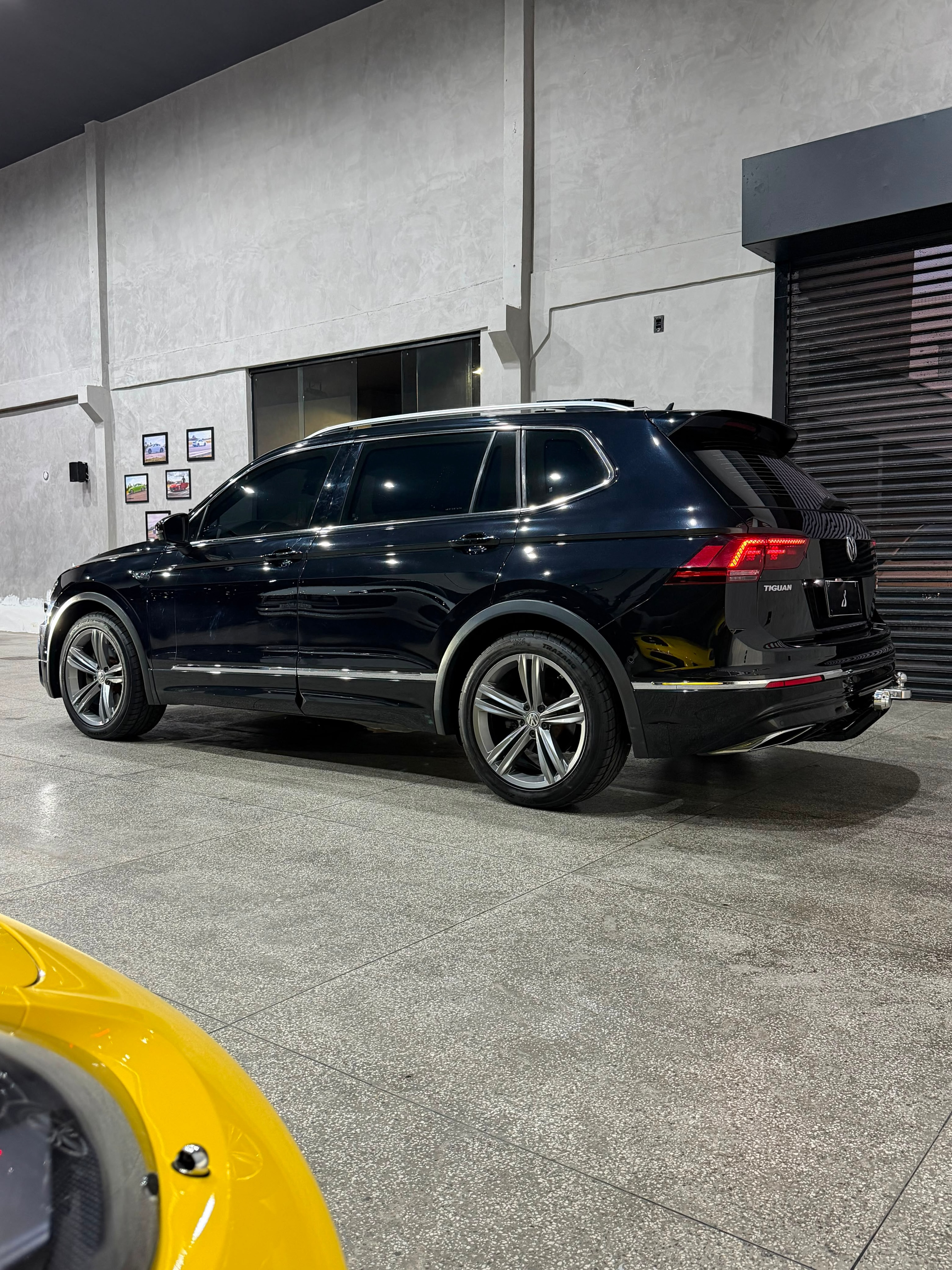 VOLKSWAGEN TIGUAN R-LINE - Imagem 2