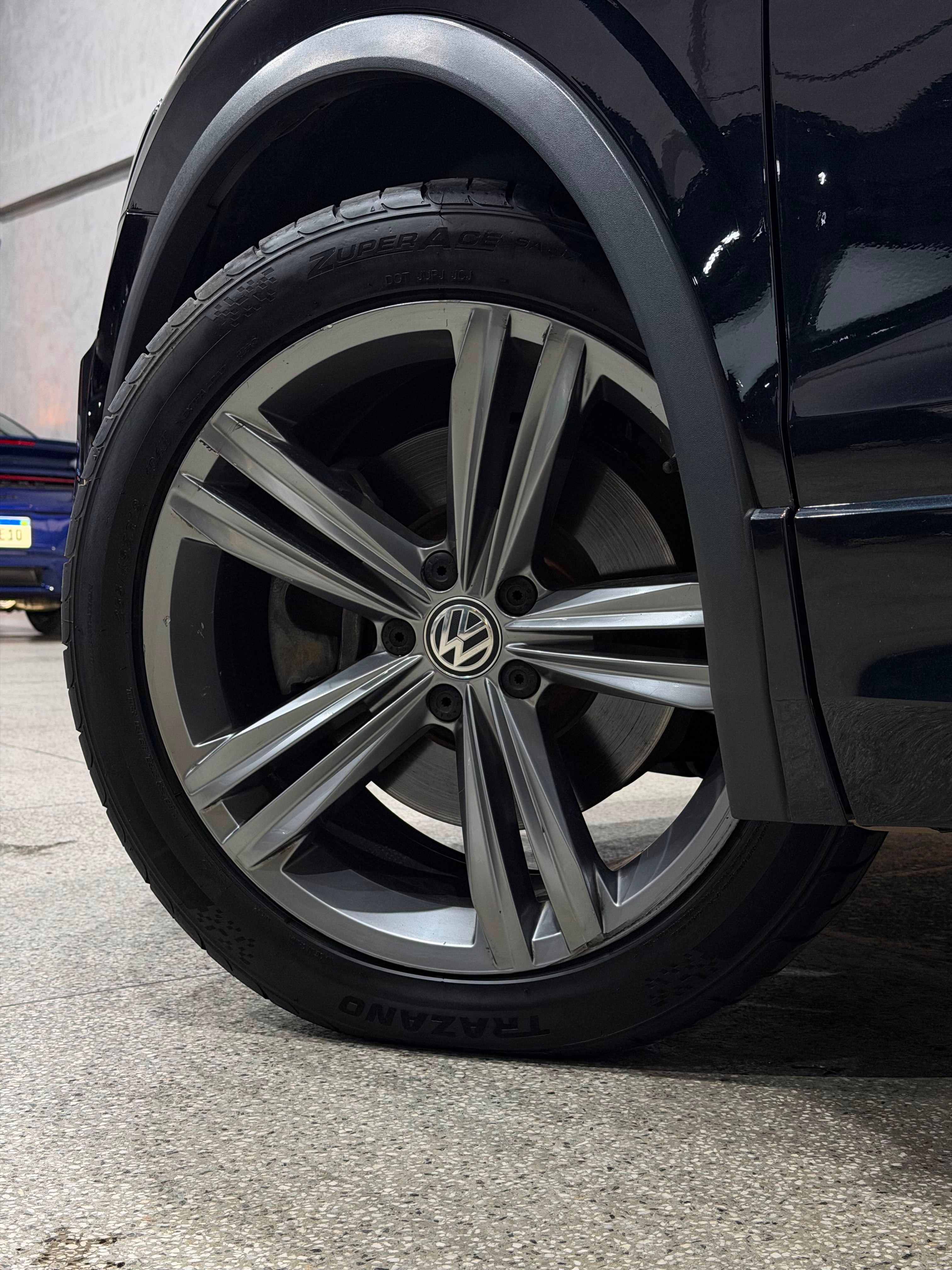 VOLKSWAGEN TIGUAN R-LINE - Imagem 6