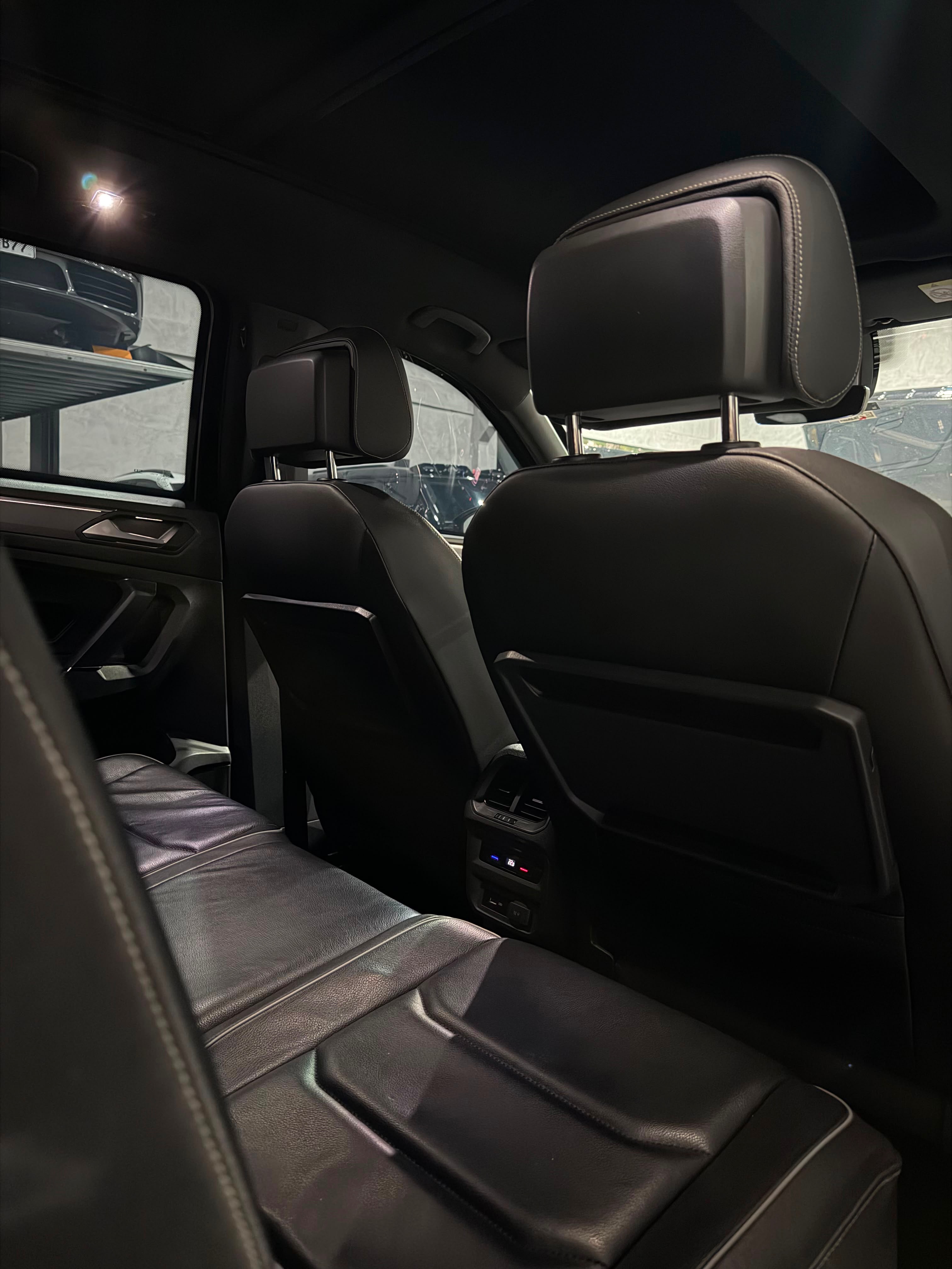 VOLKSWAGEN TIGUAN R-LINE - Imagem 10