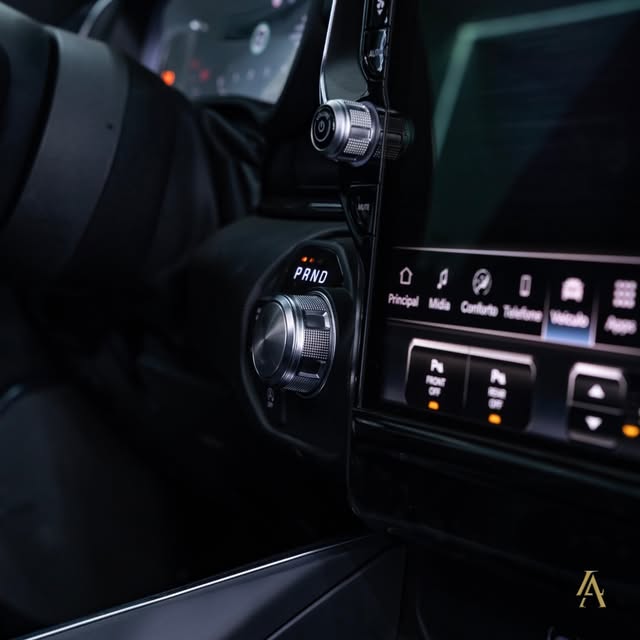 RAM 1500 LARAMIE NIGHT EDITION - Imagem 14