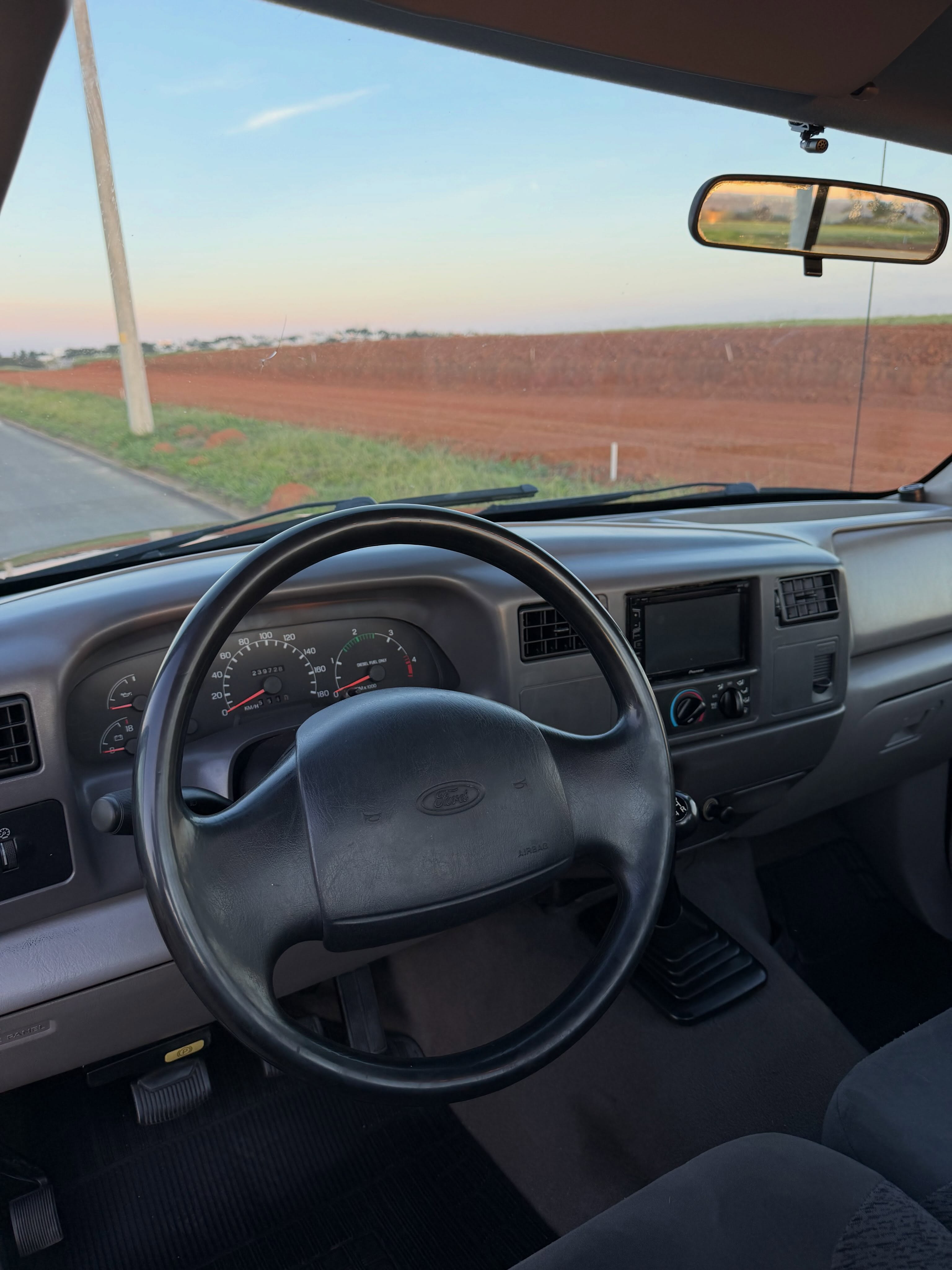 FORD F-250 XLTL - Imagem 11